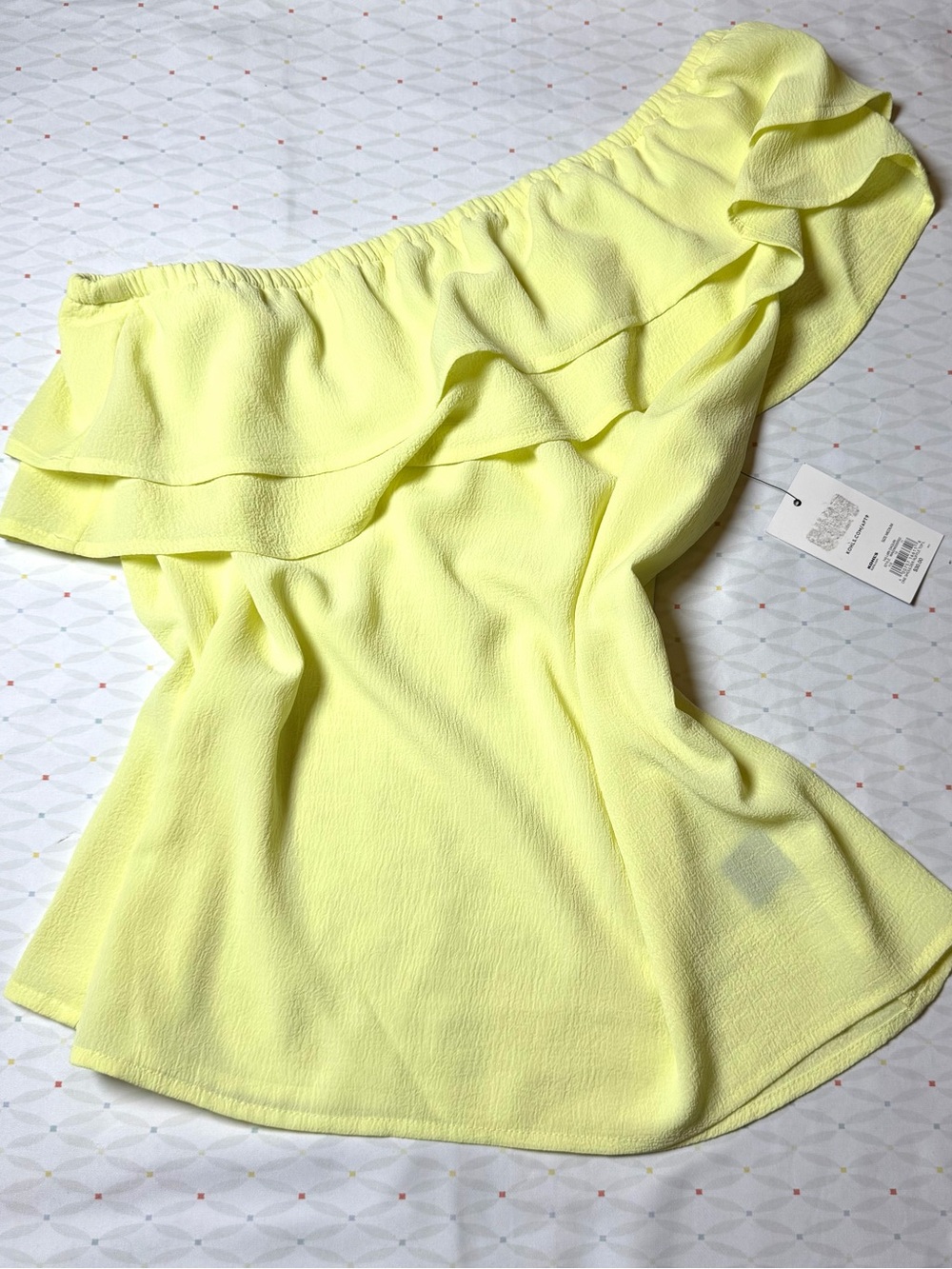 NWT Apt. 9 Yellow One-Shoulder Ruffle Top Size M